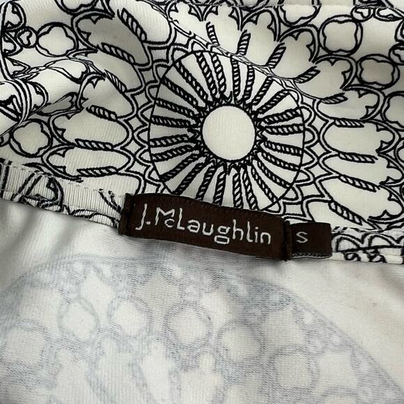 J. McLaughlin Lila black cream mandala wrap dress sz S - Picture 3 of 6